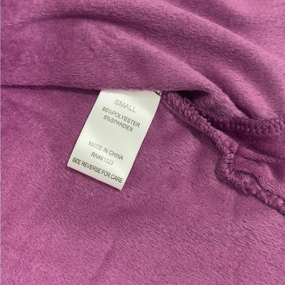 Roudelain Long Sleeve Velour Pajama Loungewear Top Dark Purple Soft Cozy - Picture 7 of 7